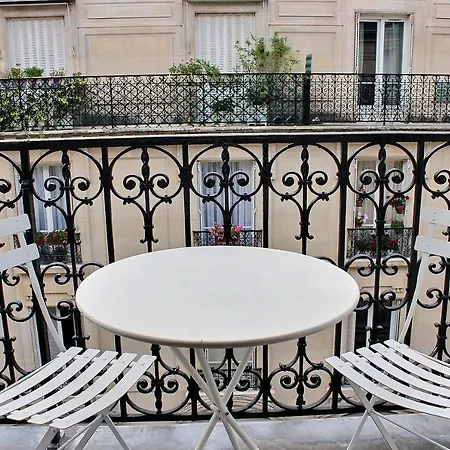 116480 - 4 Personnes Passy Apartment